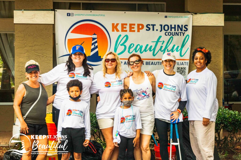 Keep St. Johns County Beautiful poses for picture with volunteers.